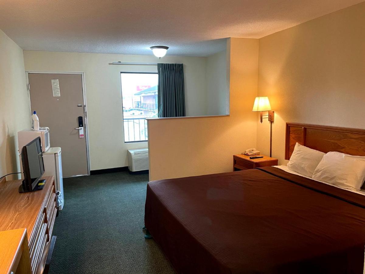 Travelers Inn&Suites Sumter Eksteriør bilde