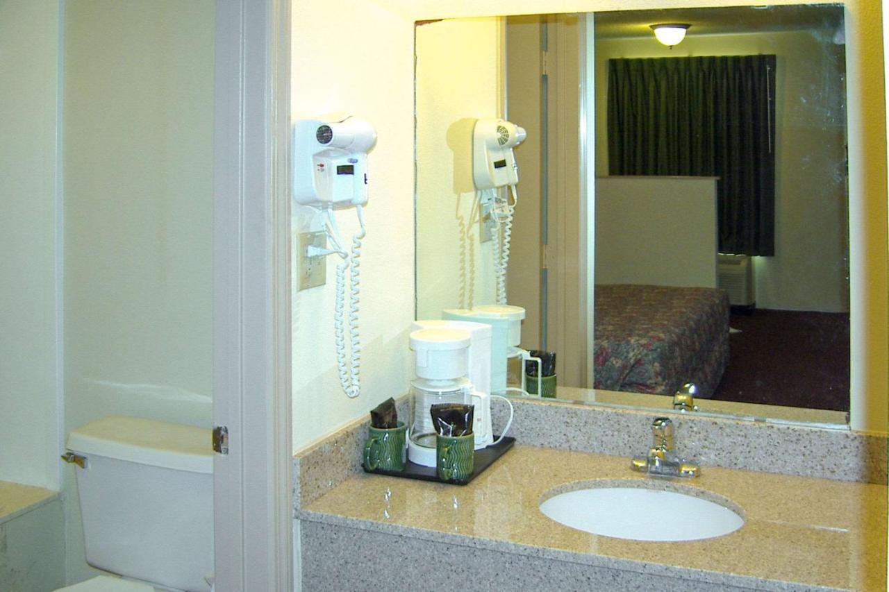 Travelers Inn&Suites Sumter Eksteriør bilde